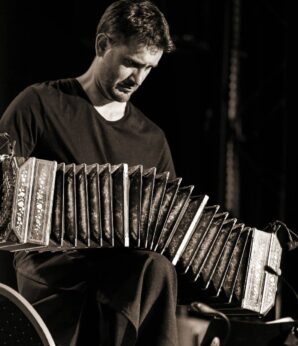 HERVÉ ESQUIS
